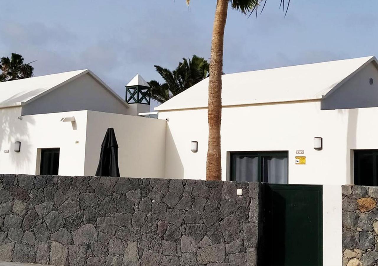 Villa Sun And Sea 2 Front De Mer Playa Rocca Costa Teguise Bagian luar foto